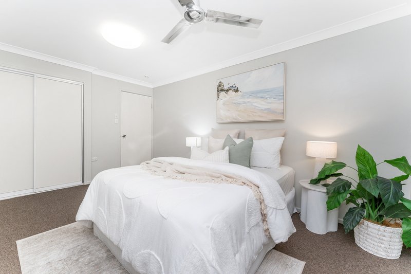 Photo - 1/5 Shaw Street, West End QLD 4810 - Image 32