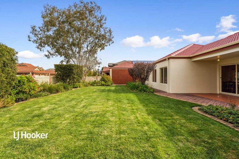 Photo - 15 Sheaoak Drive, Mawson Lakes SA 5095 - Image 17