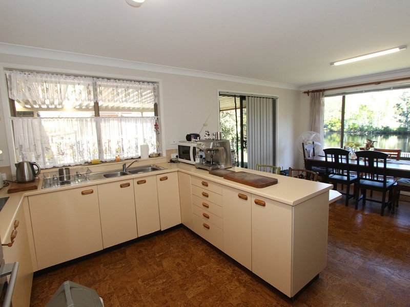 Photo - 15 Shearwater Crescent, Harrington NSW 2427 - Image 4