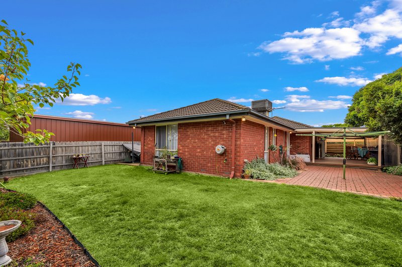 Photo - 15 Sheeprun Place, Hoppers Crossing VIC 3029 - Image 13