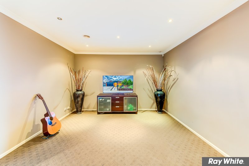 Photo - 15 Sherlock Ave , Tarneit VIC 3029 - Image 6