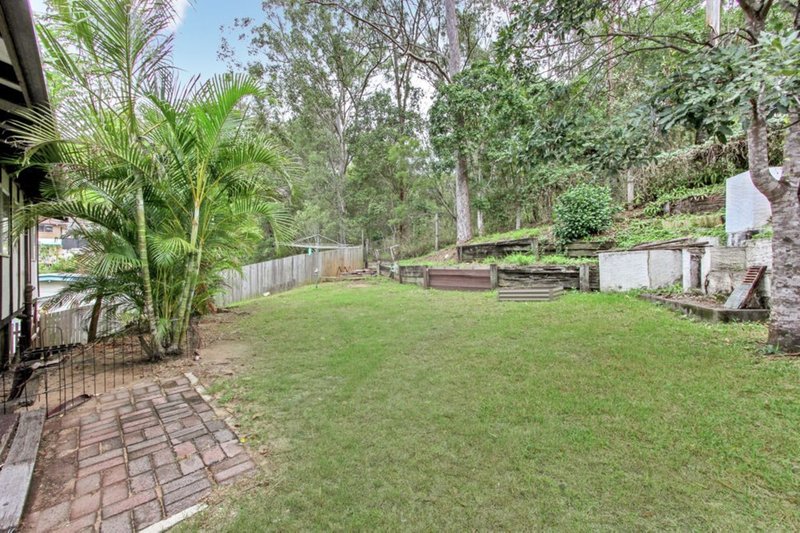 15 Sherwood Crescent, Bellbird Park QLD 4300