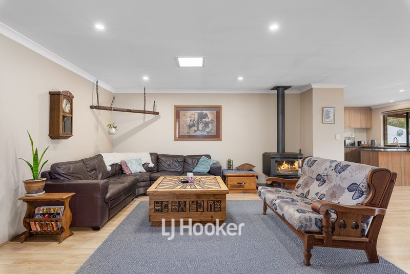 Photo - 15 Shier Rise, Burekup WA 6227 - Image 4