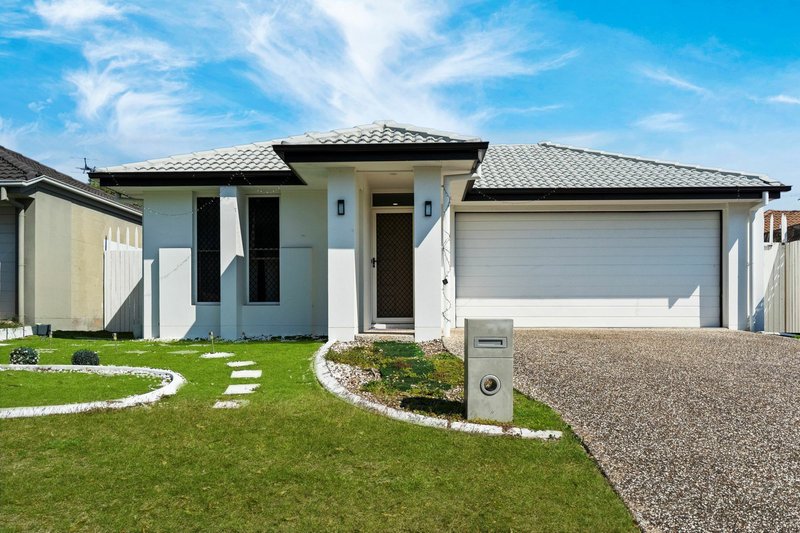 Photo - 15 Shimao Cres , North Lakes QLD 4509 - Image