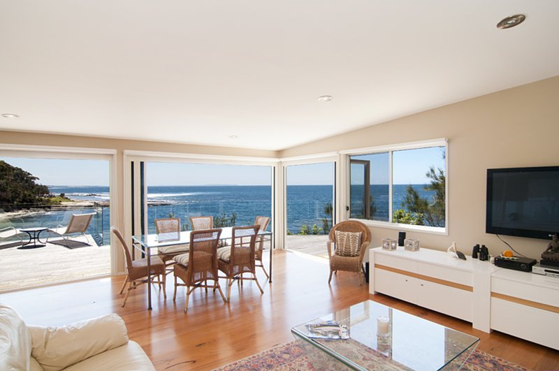 Photo - 15 Shipton Crescent, Mollymook NSW 2539 - Image 5