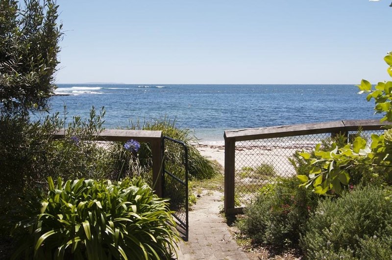 Photo - 15 Shipton Crescent, Mollymook NSW 2539 - Image 9