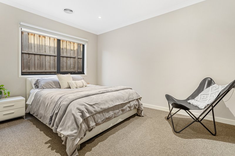 Photo - 15 Shura Drive, Mernda VIC 3754 - Image 10