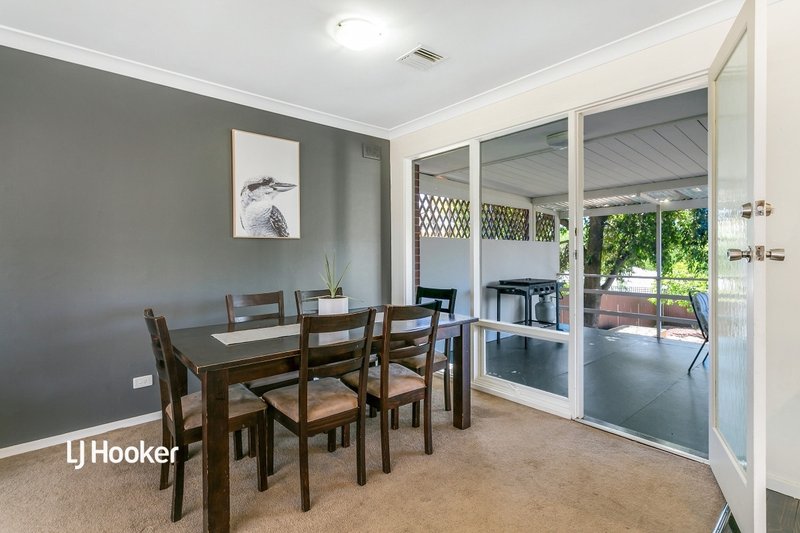 Photo - 15 Silvermere Terrace, Modbury Heights SA 5092 - Image 7