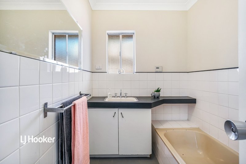 Photo - 15 Silvermere Terrace, Modbury Heights SA 5092 - Image 13