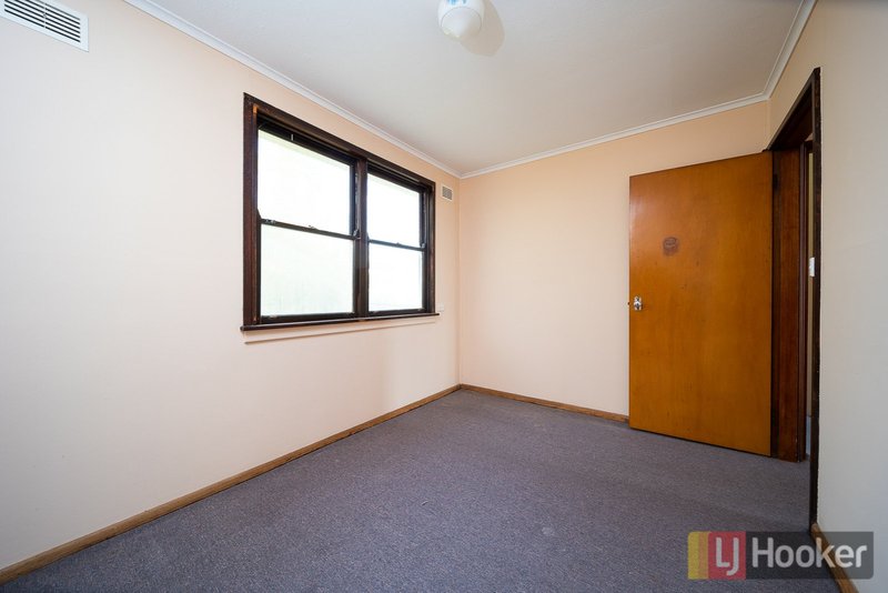 Photo - 15 Simpson Avenue, Casula NSW 2170 - Image 4