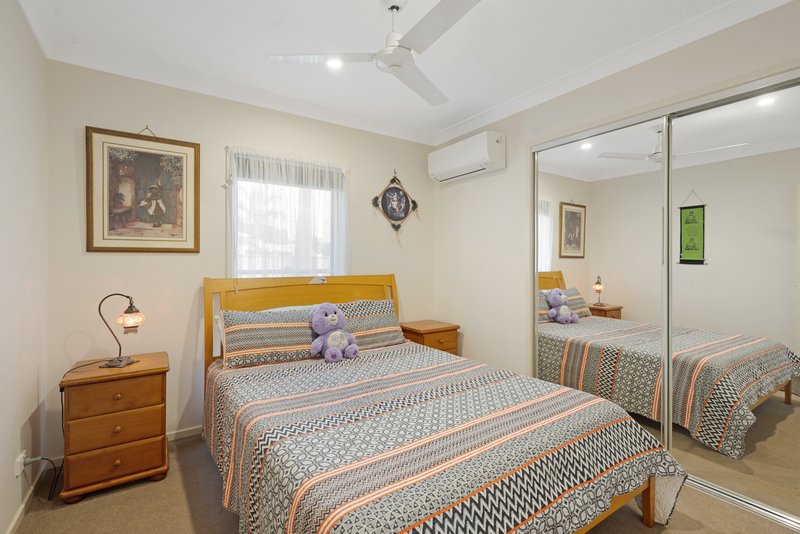 Photo - 15 Sinclair Place, Ningi QLD 4511 - Image 13