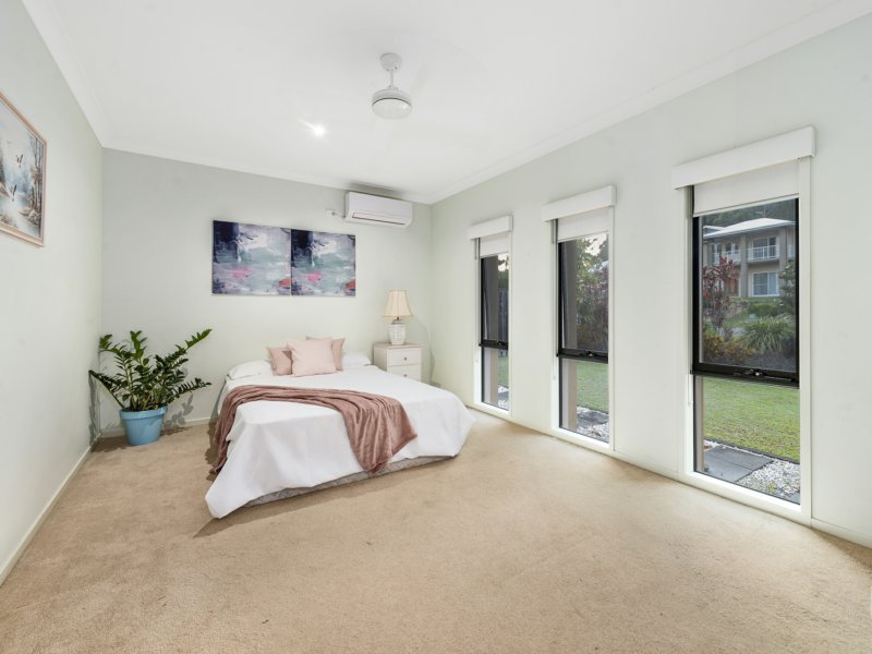 Photo - 15 Skyburnett St , Reedy Creek QLD 4227 - Image 5