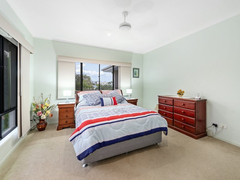 Photo - 15 Skyburnett St , Reedy Creek QLD 4227 - Image 6