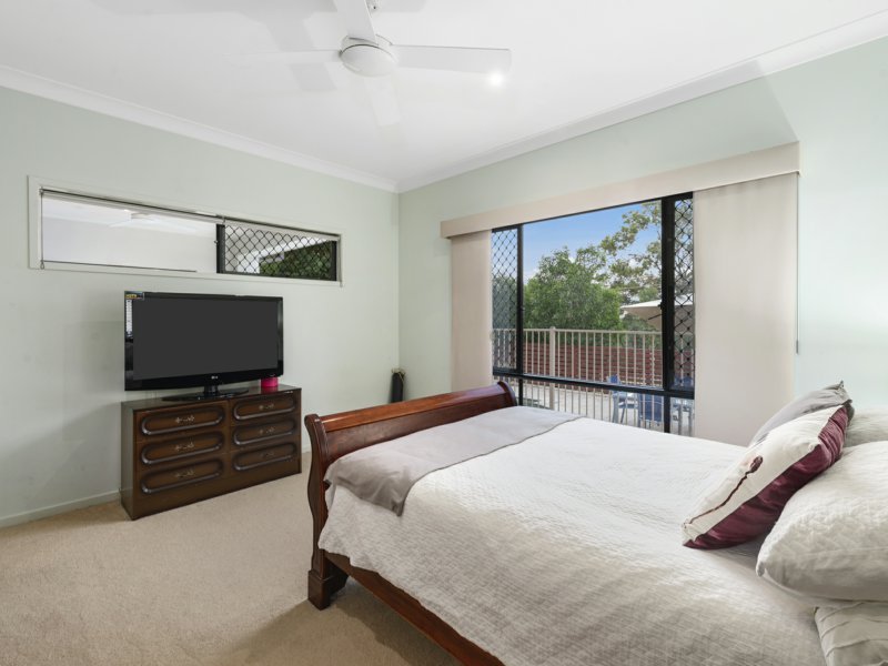 Photo - 15 Skyburnett St , Reedy Creek QLD 4227 - Image 13