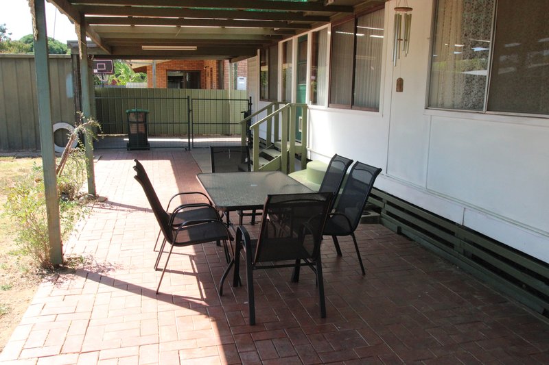 Photo - 15 Sledmere Avenue, Cobram VIC 3644 - Image 8