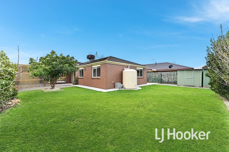 Photo - 15 Somerset Court, Narre Warren South VIC 3805 - Image 17