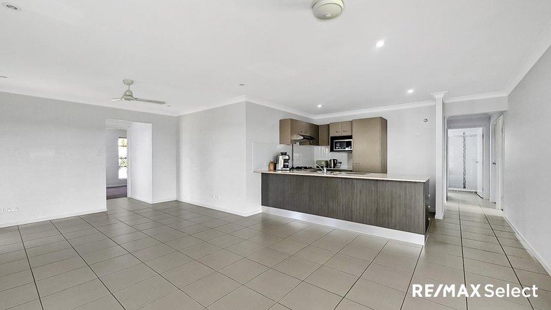 Photo - 15 Somerset Drive, Andergrove QLD 4740 - Image 8