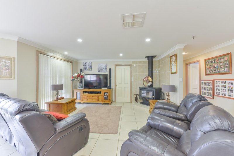 Photo - 15 Somerset Place, Tamworth NSW 2340 - Image 7