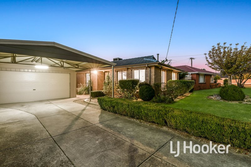 Photo - 15 Somerville Road, Hampton Park VIC 3976 - Image 16