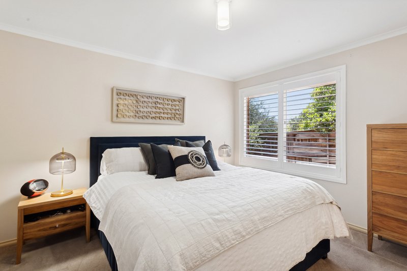 Photo - 15 Songlark Grove, Flagstaff Hill SA 5159 - Image 17