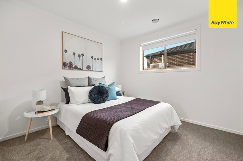 Photo - 15 Spearfelt Street, Kurunjang VIC 3337 - Image 9