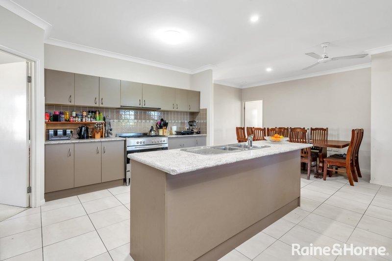 Photo - 15 Spina Court, Mighell QLD 4860 - Image 4