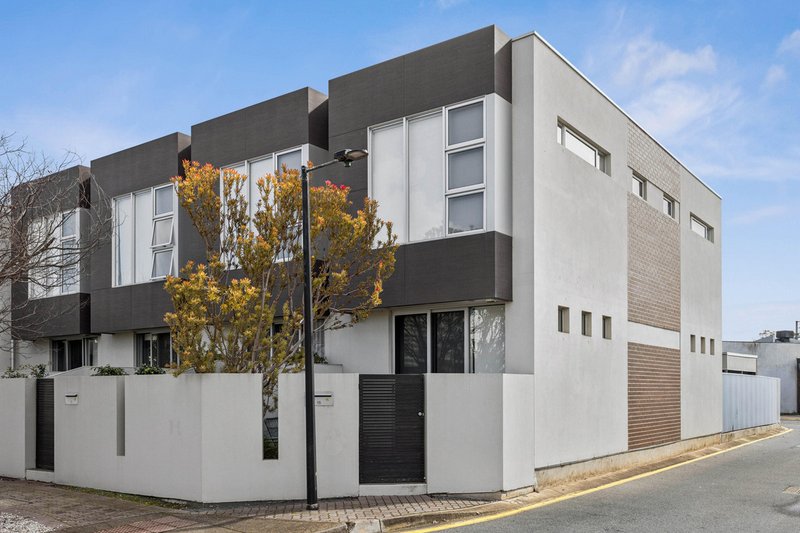 Photo - 15 Spurs Avenue, Brompton SA 5007 - Image 2