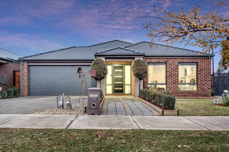 15 St Georges Boulevard, Mickleham VIC 3064