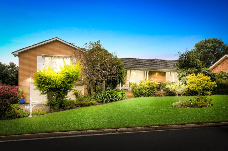 15 St Marks Avenue, Castle Hill NSW 2154