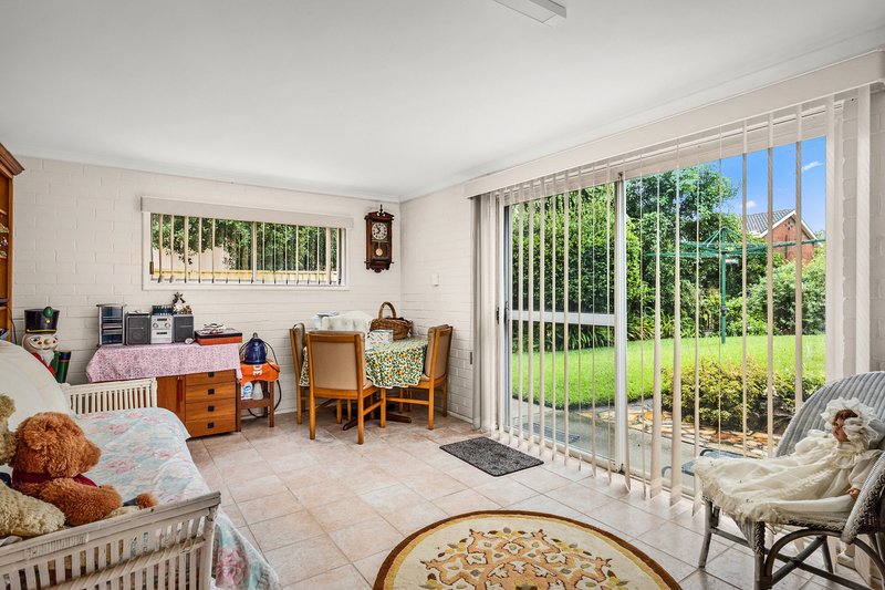 Photo - 15 St Marks Avenue, Castle Hill NSW 2154 - Image 8