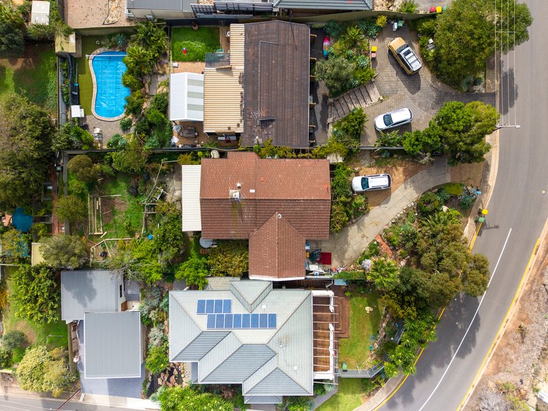 Photo - 15 St Vincents Avenue, Hallett Cove SA 5158 - Image 18