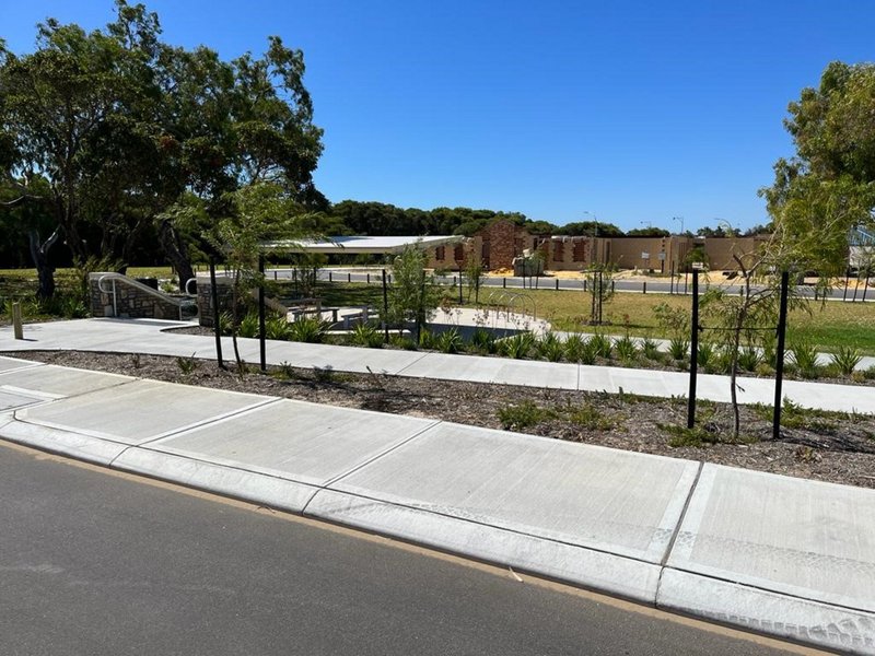 Photo - 15 Stanford Circuit, Aveley WA 6069 - Image 4