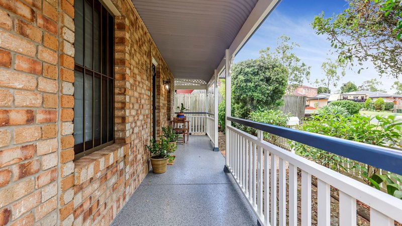 Photo - 15 Stanford Place, Forest Lake QLD 4078 - Image 6