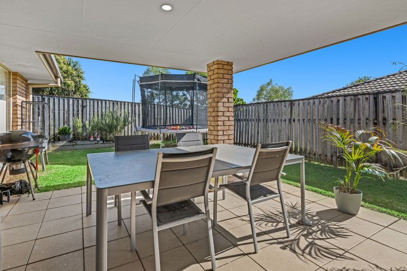 Photo - 15 Starkey Street, Pacific Pines QLD 4211 - Image 15