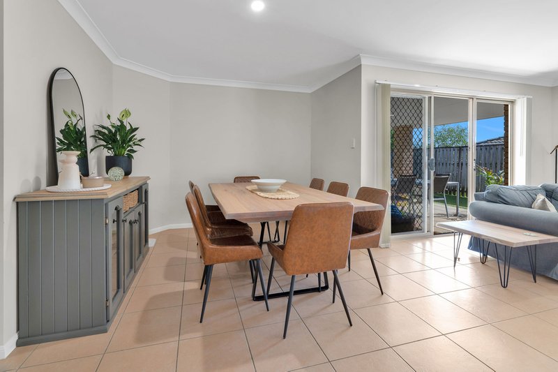 Photo - 15 Starkey Street, Pacific Pines QLD 4211 - Image 17