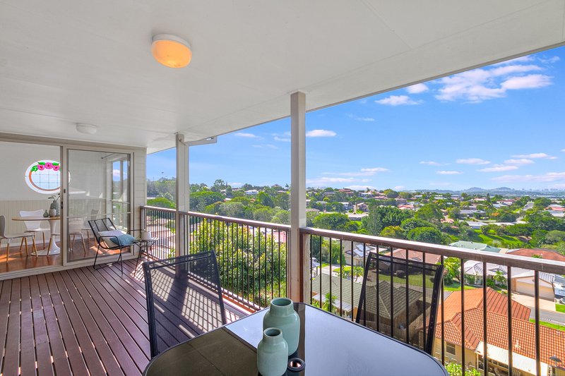 Photo - 15 Stonehaven Way, Banora Point NSW 2486 - Image 3