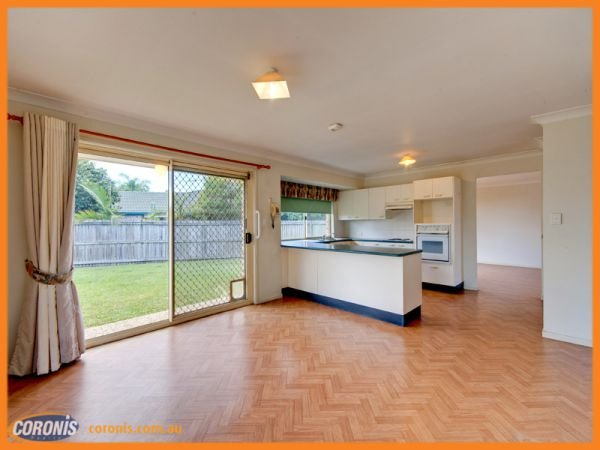 Photo - 15 Stradella Court, Burpengary QLD 4505 - Image 2