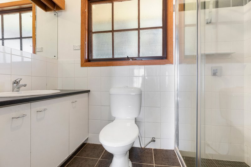 Photo - 15 Strickland Avenue, Hoppers Crossing VIC 3029 - Image 7