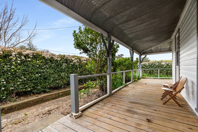 Photo - 15 Stuart Street, Woodstock NSW 2793 - Image 15