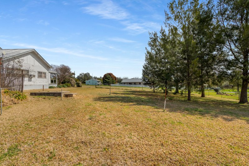 Photo - 15 Stuart Street, Woodstock NSW 2793 - Image 19