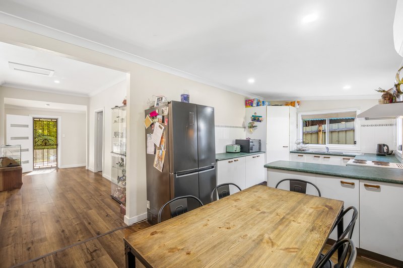 Photo - 15 Summerhill Drive, Wangi Wangi NSW 2267 - Image 2