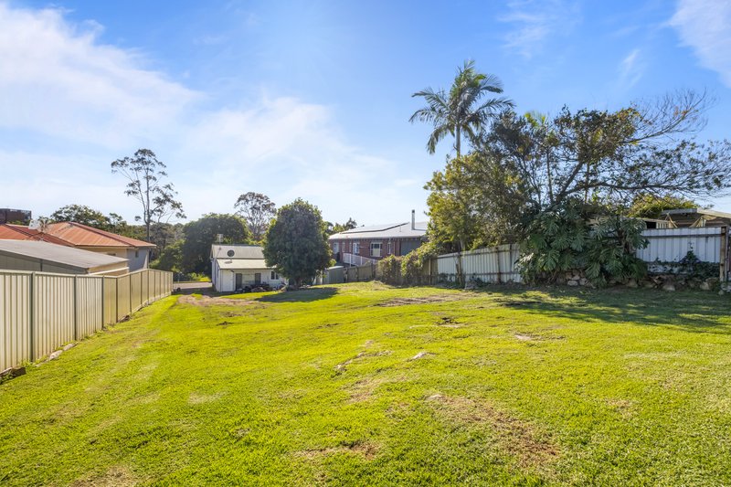 Photo - 15 Summerhill Drive, Wangi Wangi NSW 2267 - Image 9