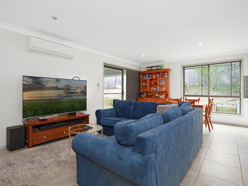 Photo - 15 Sunningdale Circuit, Medowie NSW 2318 - Image 7