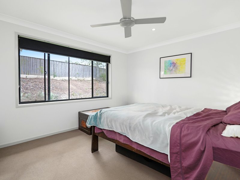 Photo - 15 Sunningdale Circuit, Medowie NSW 2318 - Image 9