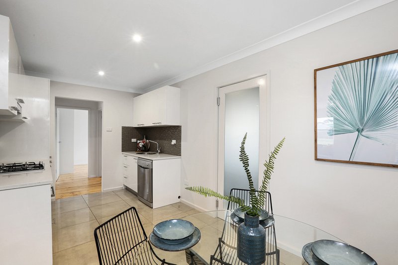 Photo - 15 Swan Street, Lara VIC 3212 - Image 5