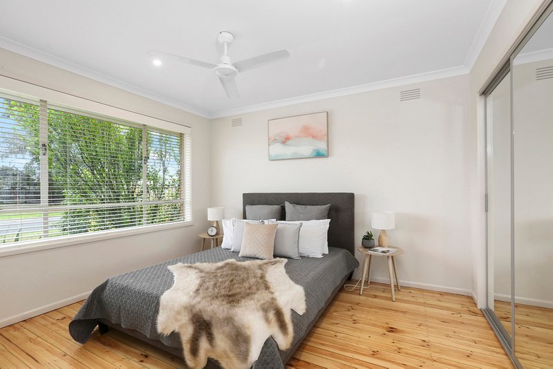 Photo - 15 Swan Street, Lara VIC 3212 - Image 6