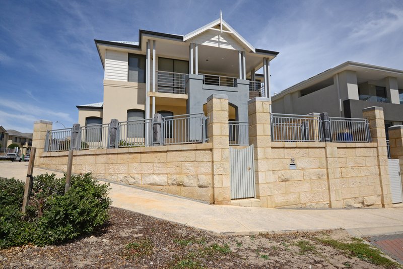 Photo - 15 Swansea Promenade, Mindarie WA 6030 - Image