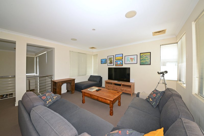 Photo - 15 Swansea Promenade, Mindarie WA 6030 - Image 21