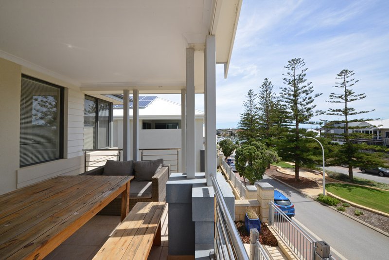 Photo - 15 Swansea Promenade, Mindarie WA 6030 - Image 24