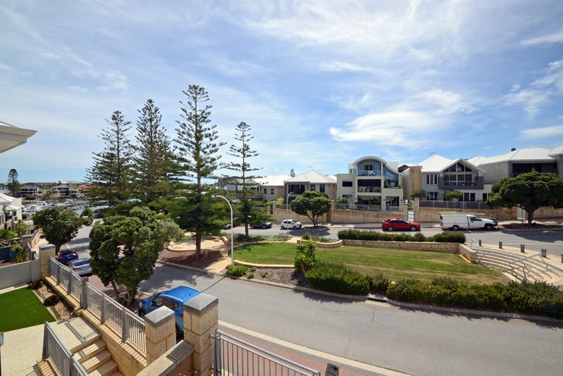 Photo - 15 Swansea Promenade, Mindarie WA 6030 - Image 26